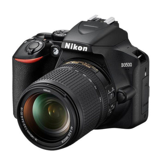 Nikon D3500 + 18-140VR